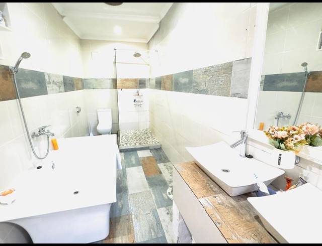 4 BEDROOM HOUSE FOR SALE IN KWA-MASHU D